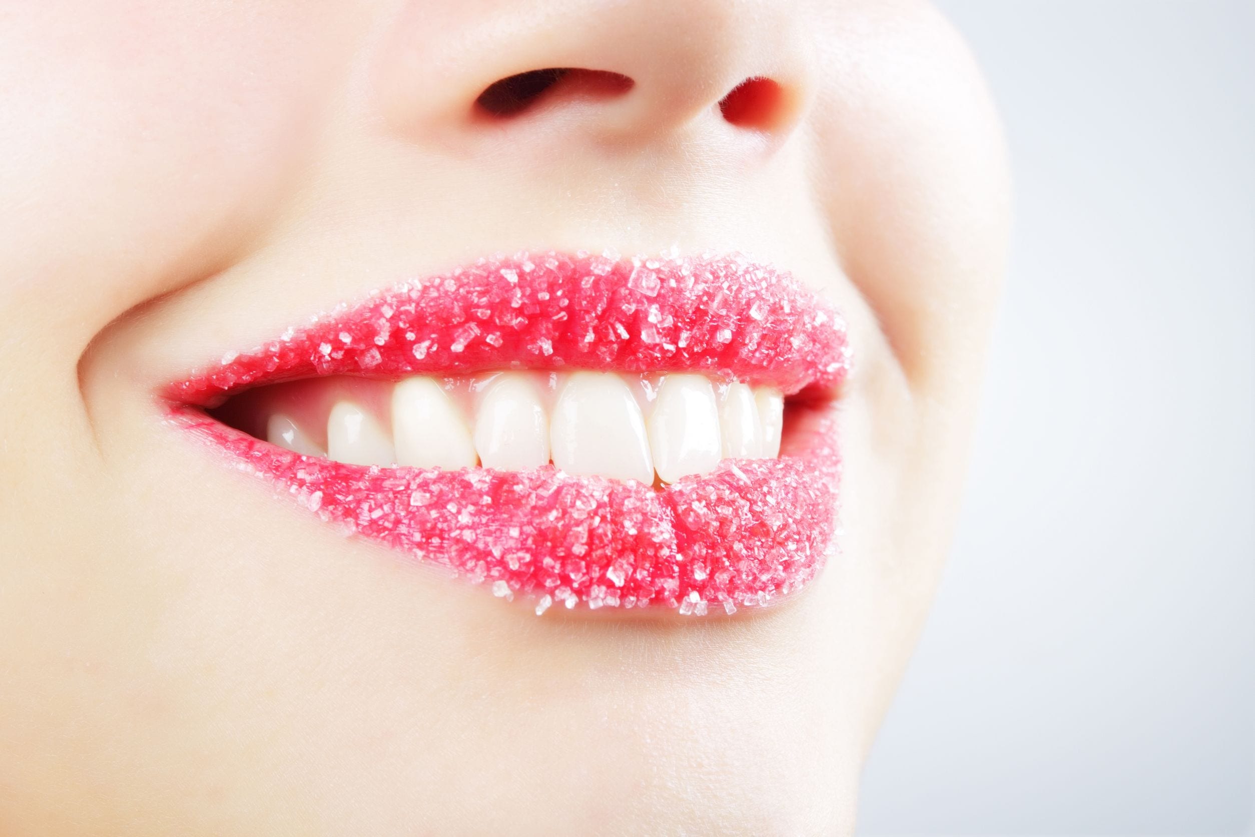 66 DIY Tips For Lightening Dark Lips Naturally