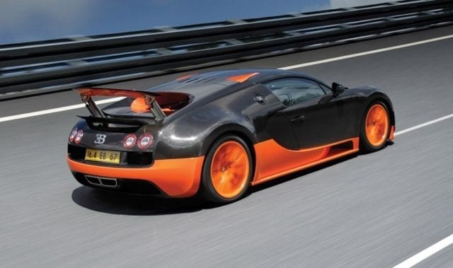 1548073159-4780-Bugatti-Veyron-Super-Sport fastest cars in the world