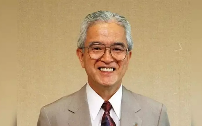 Takemitsu Takizaki 