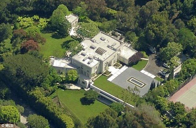 Beyonce and Jay Z house Bel Air