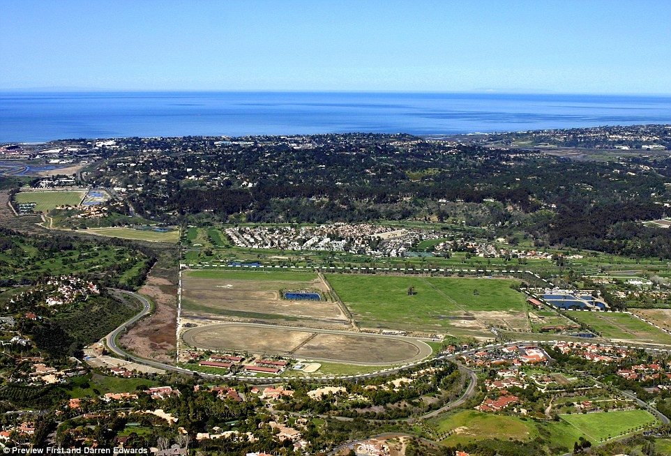 Bill Gates' Rancho Paseana, Equestrian Estate