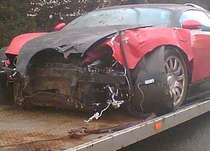 Bugatti Veyron $1.6 million car crash