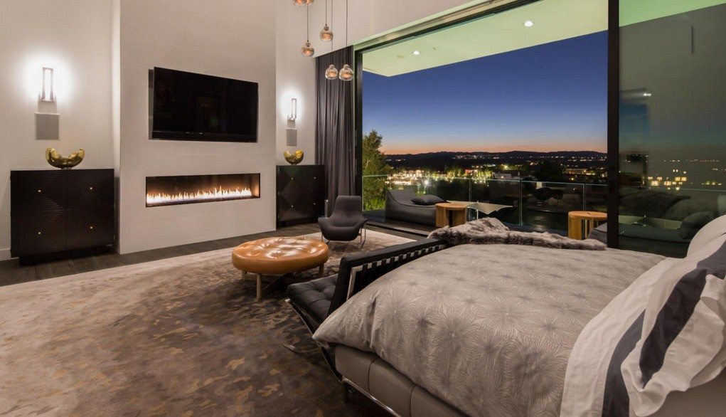 John Legend And Chrissy Teigen's New $14 Million House 3