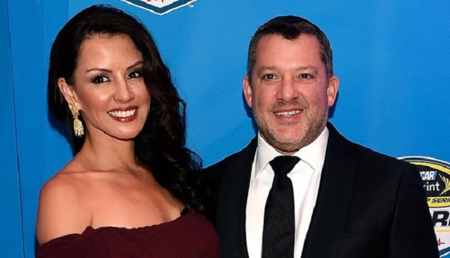 Pennelope Jimenez – 6 Things To Know About Tony Stewart's Fiancee