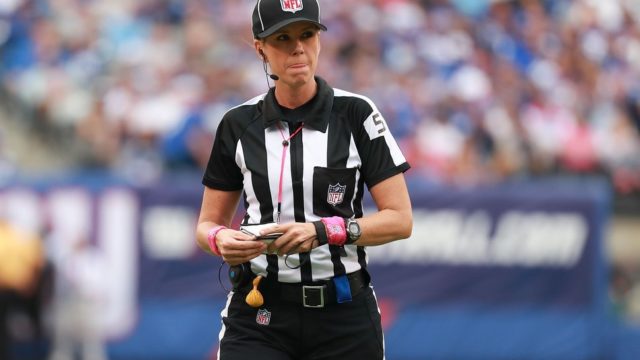 Eddie how much does a nfl referee make a year