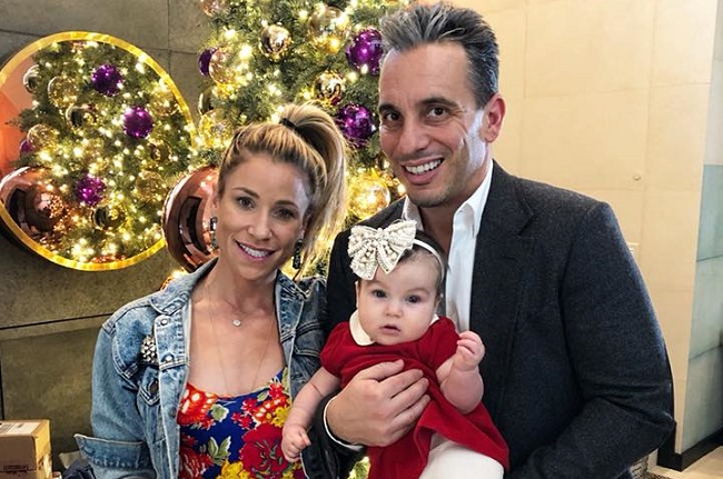 Sebastian Maniscalco with his wife and daughter