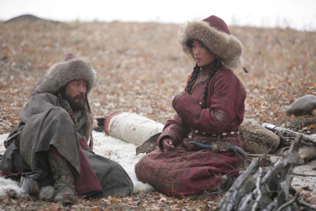 Tadanobu Asano as Temudjin/Genghis Khan and Khulan Chuluun as Börte in Mongol (2007)