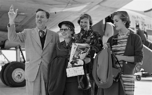 Walt Disney with his wife Lillian and daughters Sharon and Diane