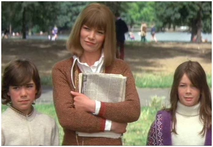 A scene of A Touch of Class showing (L-R) Edward Kemp, Glenda Jackson and Lisa Vanderpump