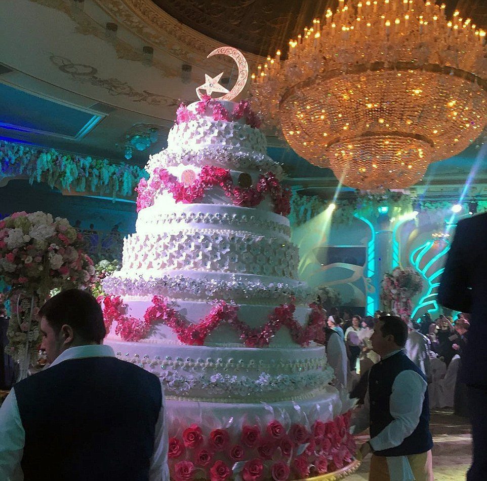 world's most expensive wedding wedding cake russian billion dollar wedding
